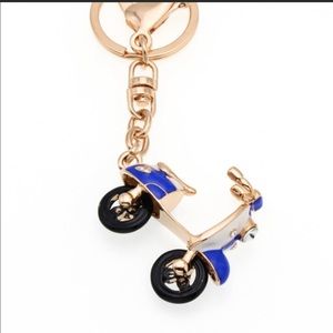 NWT Enamel Vespa Scooter Key Chain Bag Charm